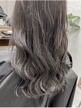 ミリ 国分寺(Mili) 透明感カラー