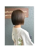 ヘアアンドビューティー クローバー(Hair&Beauty Clover) ミニボブ