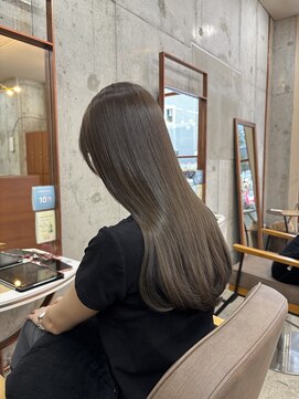 ノイ(noii) グレーベージュ/ロング/グレージュ