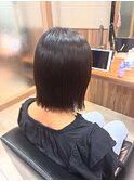 ぱつっと切りっぱなしボブ