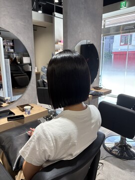 モク 川口店(mok) 前下がりボブ