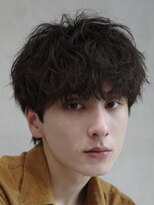 バイフィフス 原宿/表参道(by fifth)&nbsp;原宿メンズパーマルーズパーマシャドウパーマッシュウルフゆるめ