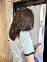 エイム(aim) レイヤーカット×オリーブベージュ