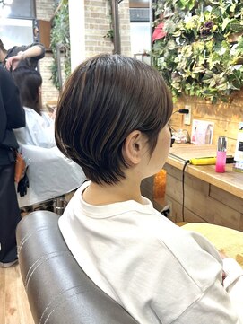 プランツヘアー くびれショート
