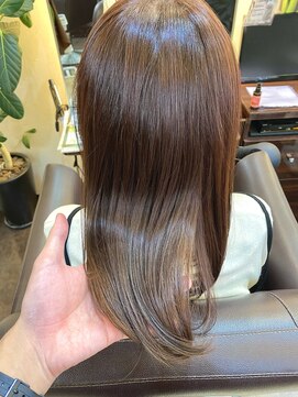 キャラ 池袋本店(CHARA) 4回目の髪質改善でエイジング毛もうるうる艶々【貴也/髪質改善】