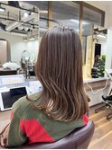 白髪ぼかしハイライト☆大人かわいいレイヤースタイル30代/40代