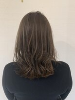 ルッソ チアロ(Lusso chiaro)&nbsp;レイヤースタイル×アッシュグレージュ/30代40代50代