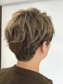 アリー(Ari-) 波パーマ