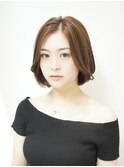 顔まわりレイヤー重めボブ ハイライト