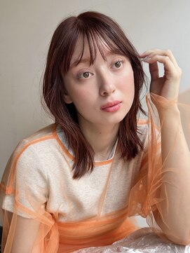 ローネス(LONESS) ミディアムウルフ　前髪ありボブ　長めボブ　暖色カラー