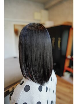 シャッター(SHUTTER) 髪質改善トリートメント＆骨格補正カット