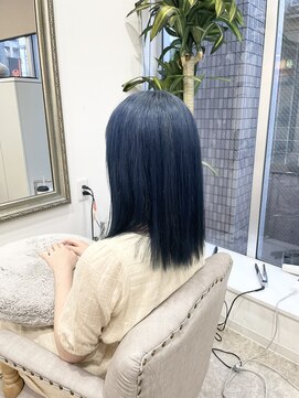 オーセンヘア(AUTHEN.HAIR) ダブルカラー×スカイブルー