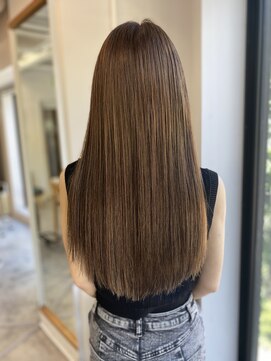 フツーロ 栄(FUTURO) プルエクステ