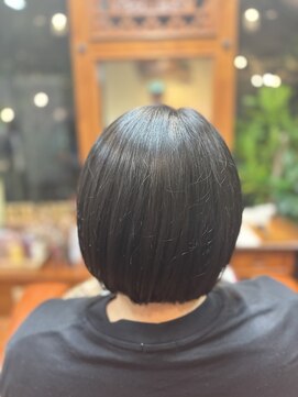 きらめく スッキリボブ