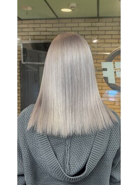 ラフ 難波店(LAFF) バレイヤージュ/シャドウルーツ/ハイライト/レイヤーカット