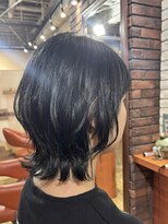 ヘアメイク フレンシア(hair make flencia)&nbsp;くびれ感がおしゃれな大人ウルフ【168スタイル】