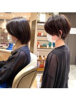 アヴァロン(AVALON) 白髪ぼかしハイライト/絶壁解消/ひし形大人ショートボブ/聖