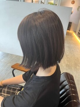 クレヨン ケース(Crayon case) ナチュラルレイヤーボブ小顔大人可愛い10代20代30代黒髪暗髪