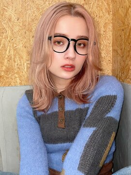 ハニーシブヤ(HONEY shibuya) 前髪パーマセンターパート顔周りレイヤーロングピンクベージュ