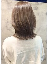 ナイロン 谷山店(NYLON.)&nbsp;☆外ハネくびれミディ☆