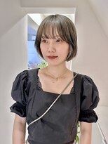 ユイル(Uil)&nbsp;似合わせカット× ベージュカラーデザインカラー