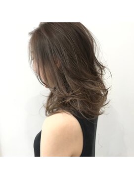 パロ(PALO) アッシュブラウン