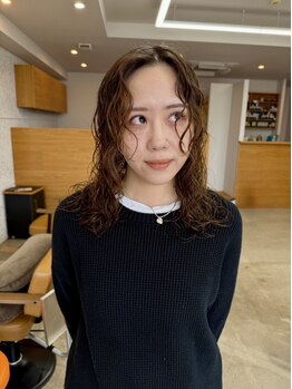 シーソー(SEE-SAW)の写真/【西金沢駅から徒歩５分】再現性が高く、扱いやすい！お客様にぴったりのパーマstyleご提案♪