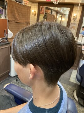 ルピナス 中田(Lupinus) 刈り上げスタイル縮毛矯正