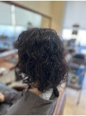 ミディアム×根元からスパイラルパーマ