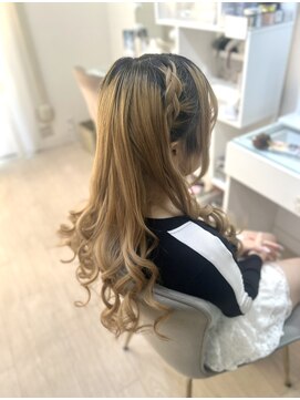 ルノンルージュ(Renon Rouge) サイド編み込みヘア