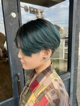 アンサー(answer) 【ブリーチなし】ハンサムショート×ブルーカラー