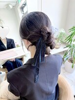 マロウイヴ(mallow eve)&nbsp;《花屋併設の美容院》タイトヘア×リボン