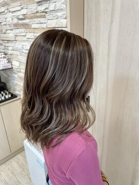 クレア(CREA) ブラウンベージュハイライト