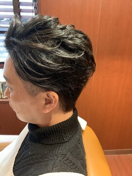 ヘアーモードキクチ 日本橋三越前店 2ブロックナチュラル