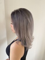 ヘアー ミッション 心斎橋店(hair Mission)&nbsp;ホワイティシルバーシャドウルーツ