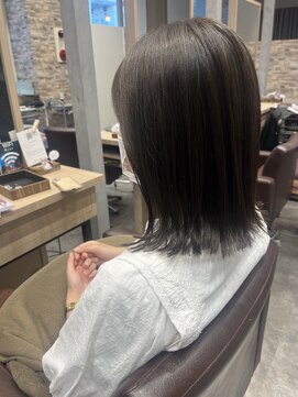 ビースリー ロア イルミナカラー　マリーン　ボブ　2023/7/27