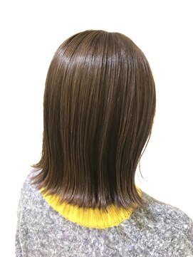 アッシュ 町田駅前通り店(Ash) 外はねボブ