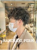 王道メンズショート☆無造作ツイストパーマセンターパート