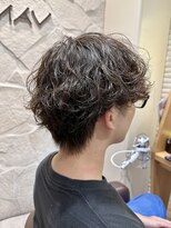 サロンドジョー(salon de joe) 波巻きパーマメンズ刈り上げない 奥東巧真