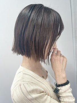 ルーファス 恵比寿 渋谷(Ruufus) 40代50代/白髪ぼかしハイライト/ふんわりショート【Ruufus】