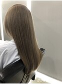フォギーベージュ