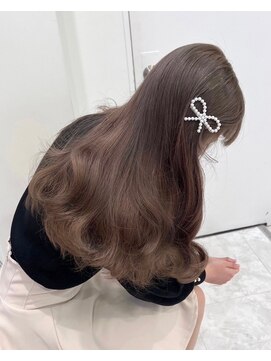 アカデミー 札幌(ACADEMY) 学割U24/大通駅/前髪カット/レイヤーカット/髪質改善/韓国ヘア