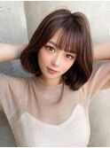 大人可愛いふんわりミディアムボブ