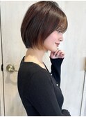 みね.伸ばし中も◎なショートボブ！30代40代50代前下がり小顔