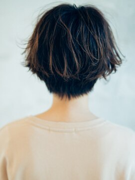 エンネ(enne) enne/パーマ/ナチュラル