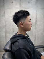 ヴェルゴ(vellgo)&nbsp;スキンフェード ジェットモヒカン 刈り上げショートスタイル