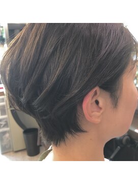 シェリー(Cherie) ショート　レイヤー　ショートボブ [Cherie 藤沢]