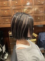 プレゼンス ネイヴィ(PRESENCE NAVY) ワンレン×インナーカラー