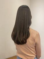 リリアーナ(LILIANA)&nbsp;池袋 イルミナカラー 髪質改善 レイヤーカット オリーブカラー♪