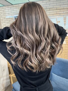 ラフ(LAFF) #バレイヤージュ#グレージュカラー#ボブウルフ#ココアベージュ